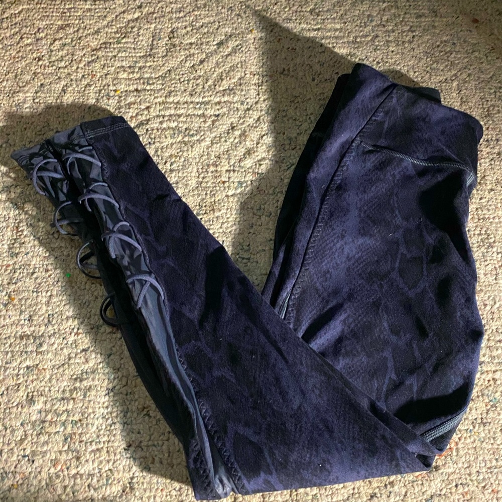 Vs lace up leggings